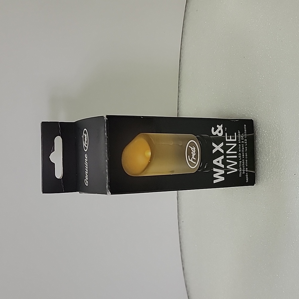 Wax And Wine Flickering LED Wine Stopper